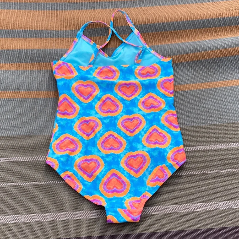 LANDS END One Piece Swimsuit Sweet Rainbow Hearts  Girls Size 8 (Medium) NEW
